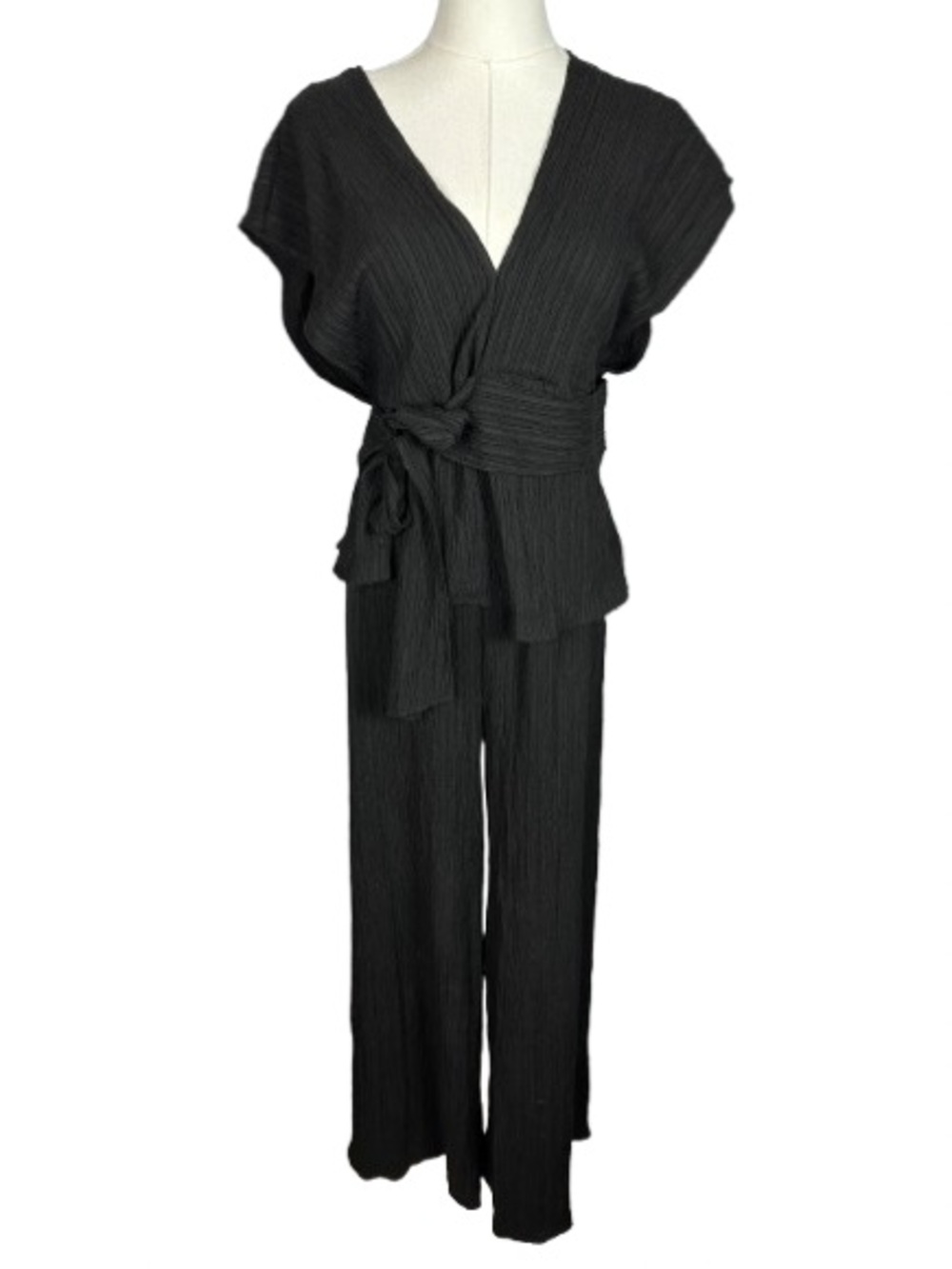 SHEIN Black Wide-Leg Two Piece with Tie Waist Top Size M